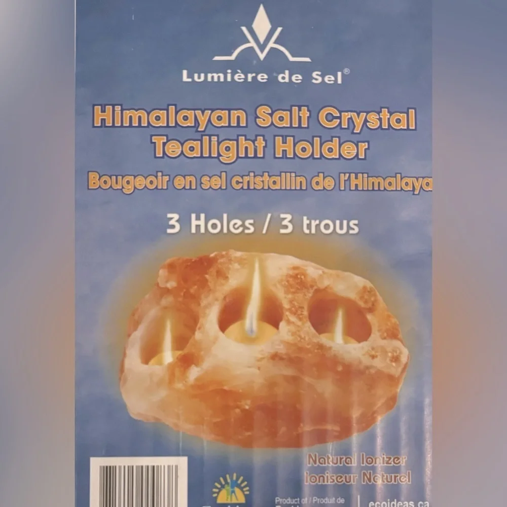 HIMALAYAN SALT CRYSTAL TEALIGHT CANDLE HOLDER. HOLDS 3 TEALIGHTS